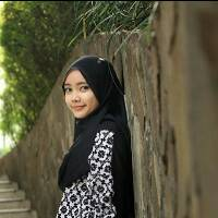 Foto profil Sari